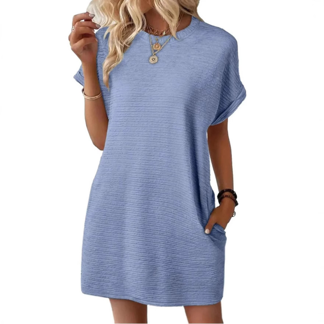 VESTIDO EVASHA – MINIMALISTA CON CUELLO REDONDO