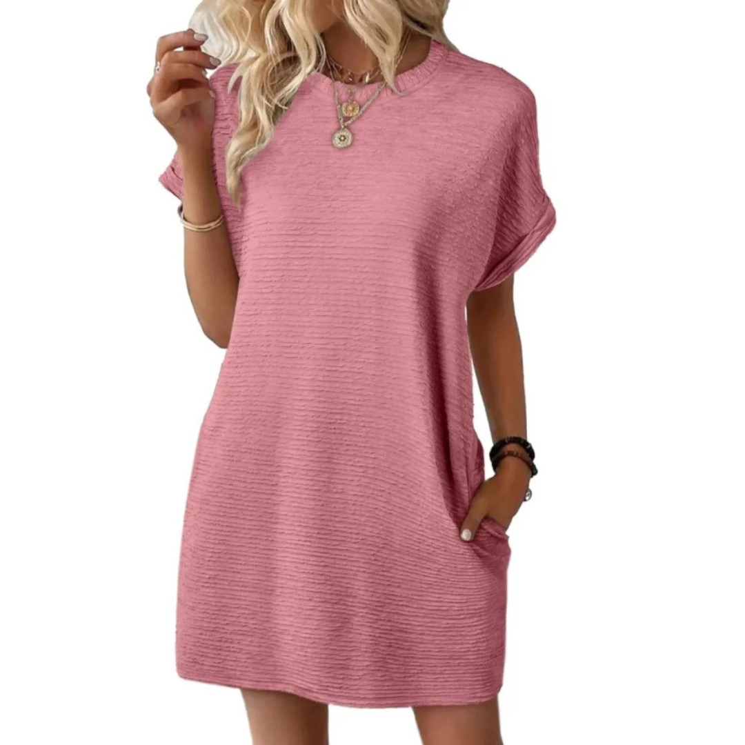 VESTIDO EVASHA – MINIMALISTA CON CUELLO REDONDO