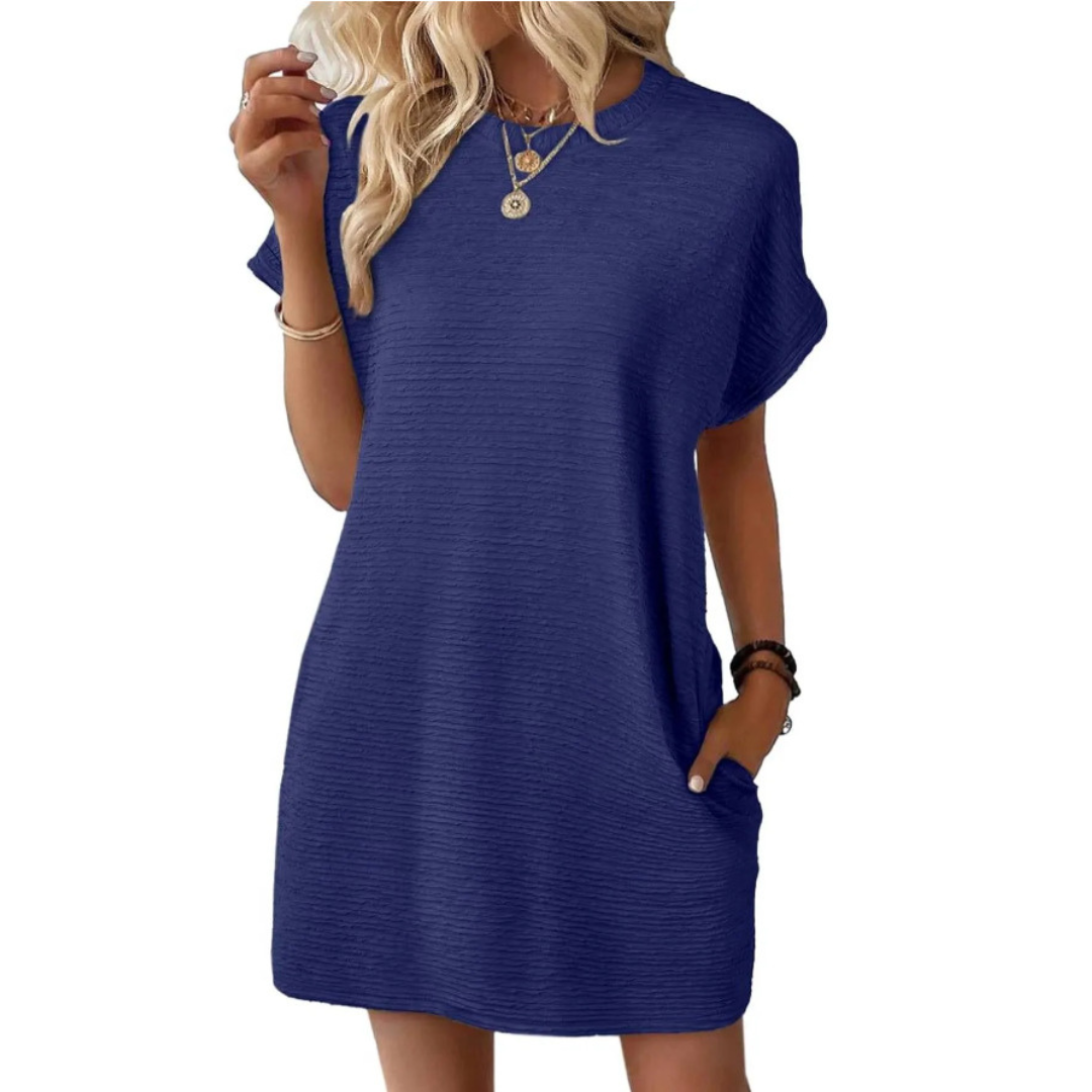 VESTIDO EVASHA – MINIMALISTA CON CUELLO REDONDO
