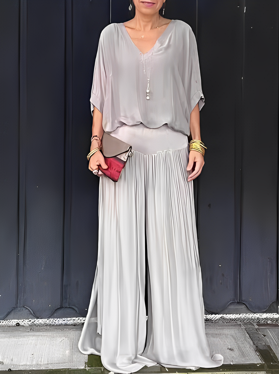 MONO BOHEMIO CHIFFON- ESCOTE EN V, PIERNA ANCHA