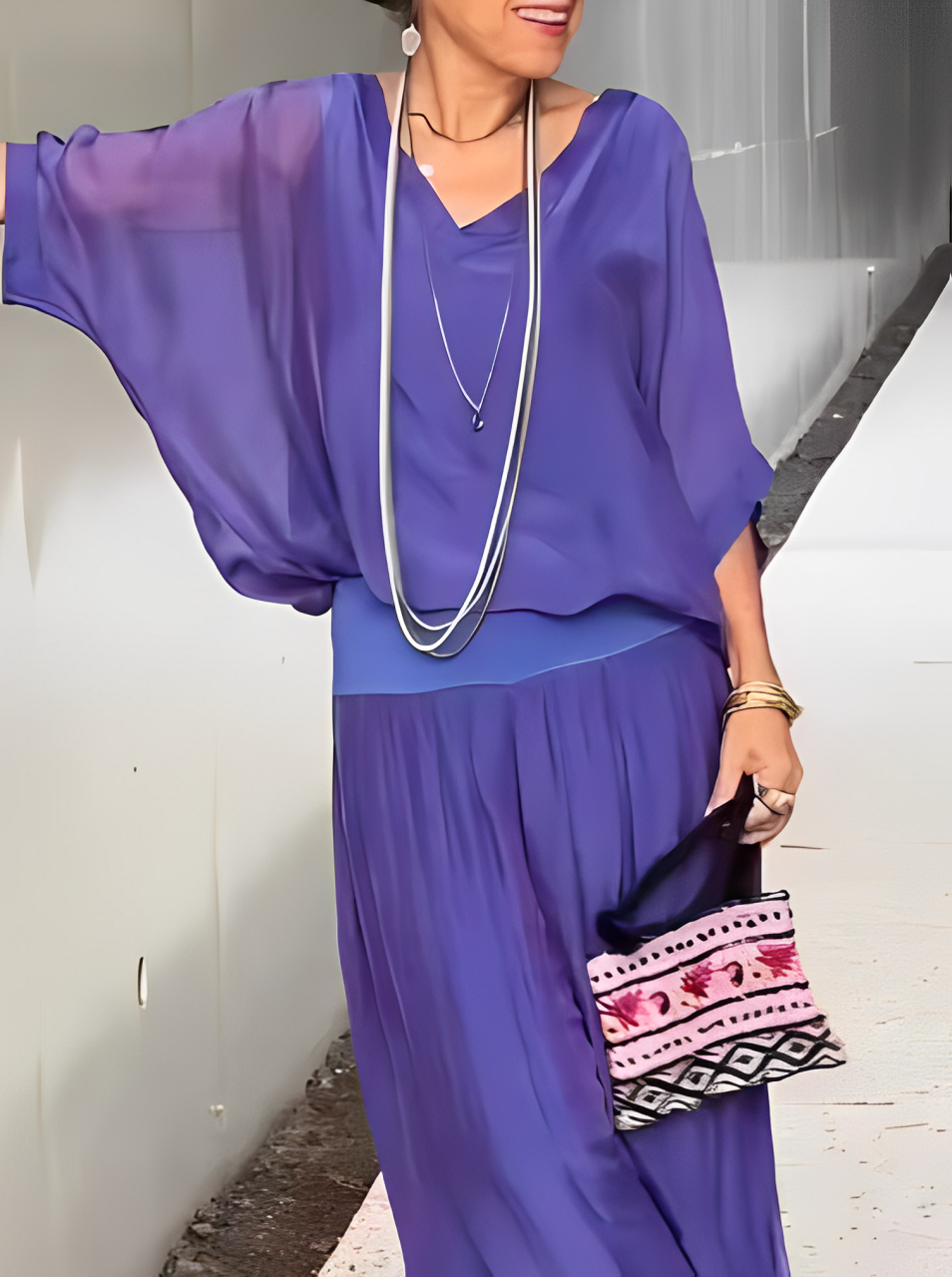 MONO BOHEMIO CHIFFON- ESCOTE EN V, PIERNA ANCHA