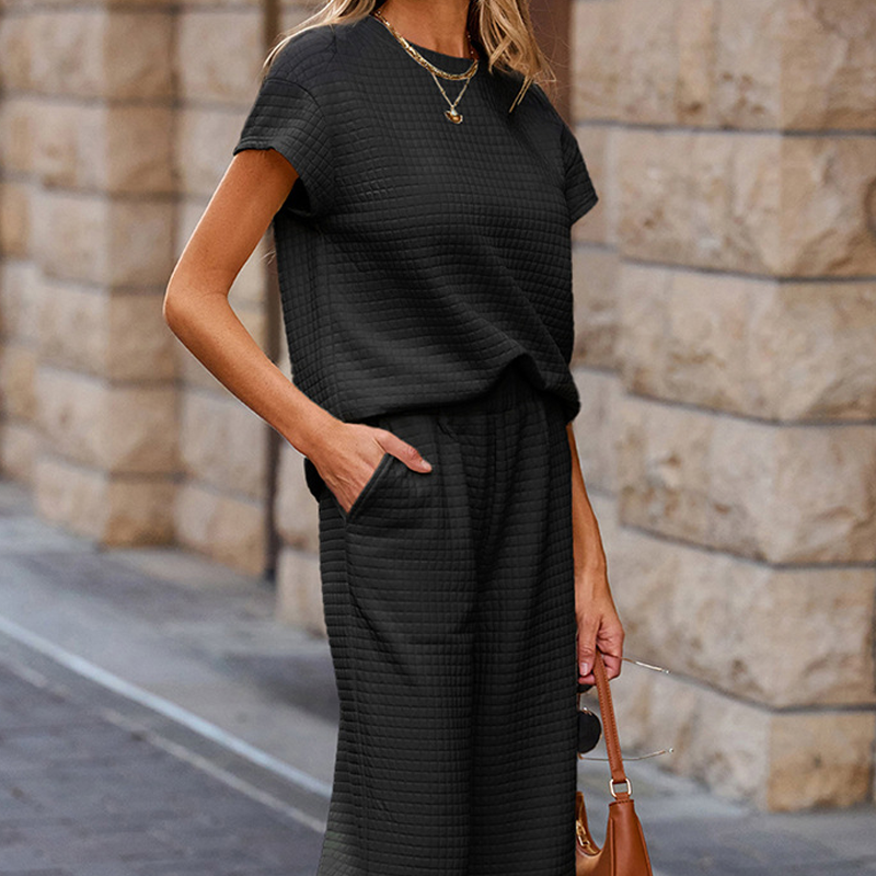 CONJUNTO CASUAL 2 PIEZAS - TOP DE PUNTO Y PANTALÓN ANCHO